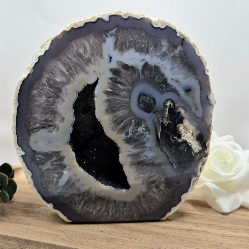 Agate Geode — Rio Grande do Sul, Brazil